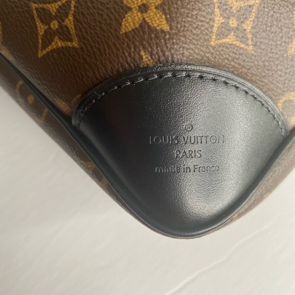 ❌SOLD❌ Louis Vuitton odeon crosssbody - Picture 14 of 15